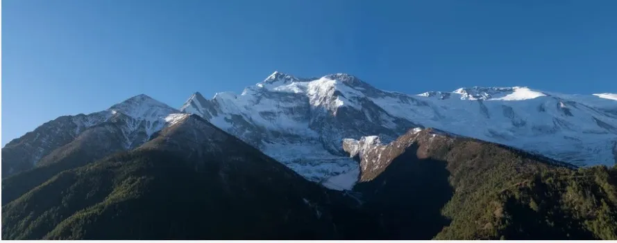 Annapurna Circuit Trek in March