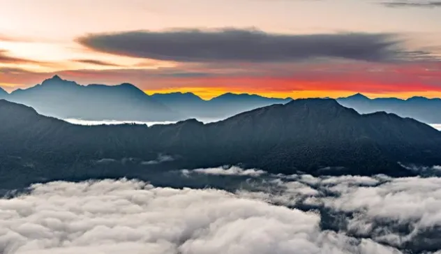Mera Peak Climbing in November
