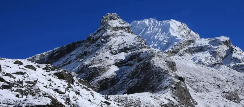 Lobuche Peak Climbing in May
