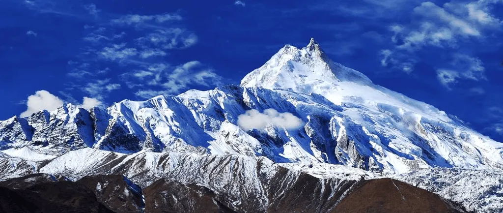Manaslu Tsum Valley Trek 19 Days